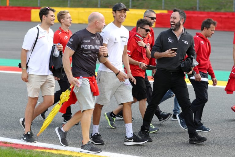 GALERI FOTO: Aksi Sean dan Nato di F2 GP Belgia Bagian 2