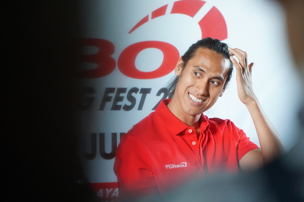 Sean Gelael Hadiri Konferensi Pers Pertamax Turbo Drag Fest 2024